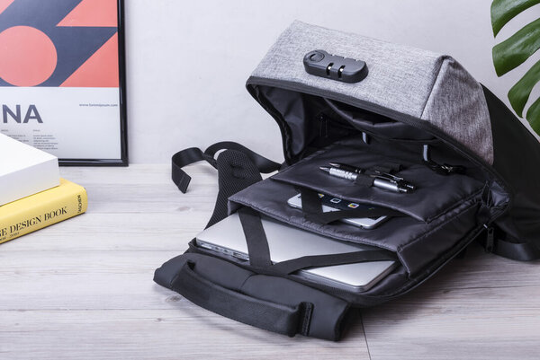 Anti-Diebstahl Rucksack Idley